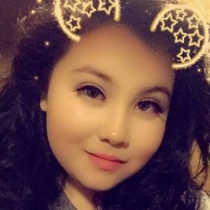 Meet your Posher, Cristina